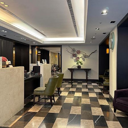 53 Hotel Taichung Exterior photo